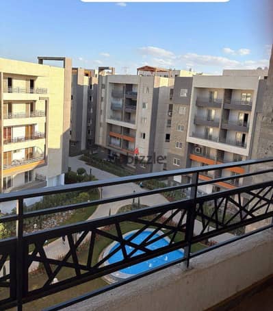 Apartment for sale by installments, immediate occupancy, with a lagoon view in Rock Eden Compound | Rock Eden - Al Ashgar District - Apartment for sal