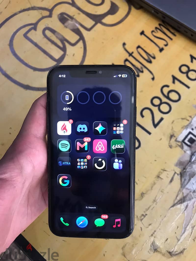 Apple - iPhone XR 5