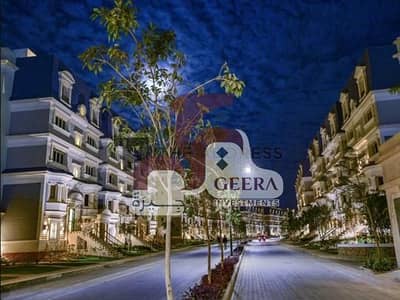 Own Ivilla Roof In Mountain View Hydepark New Cairo