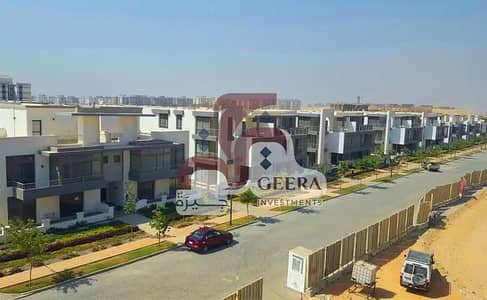 دقايق من الجامعه الامريكيه استلم دوبلكس بمساحه 163 متر داخل كمبوند taj city بأقل مقدم وسعر في الماركت