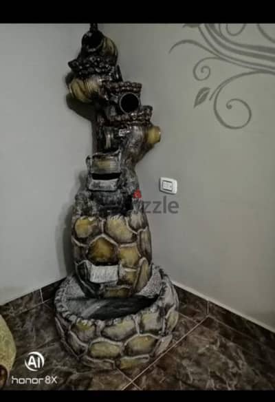 نافورة مائية
