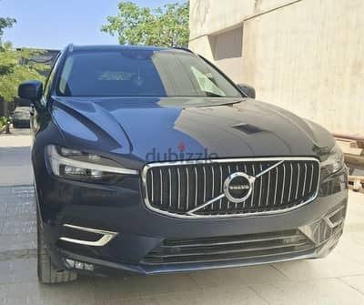 Volvo XC60 2021 inscription