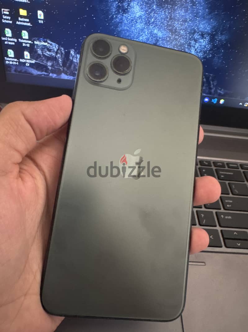 Apple - iPhone 11 Pro Max 1