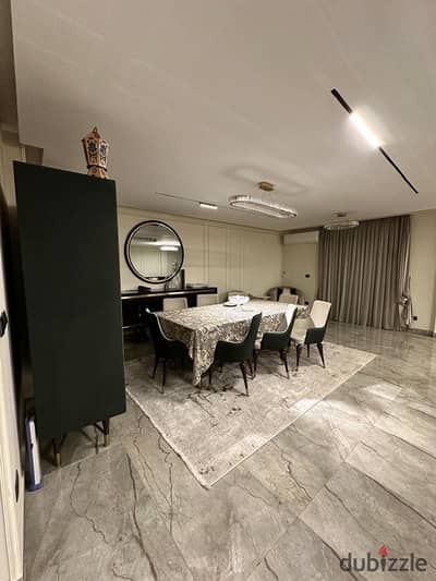 Apartment for sale in Al-Masrawiya compound on the southern 90th street, double face Apartment for sale in Al-Masrawiya compound on the southern 90th street, double face
