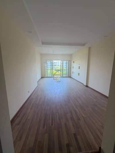 Apartment for rent in The Address Sheikh Zayed 112m