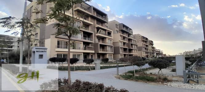 شقة متشطبه بالكامل مع مطبخ للبيع في بالم هيلز، القاهرة الجديدة Palm Hills New Cairo