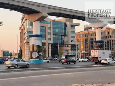 للبيع مكتب اداري علي شارع التسعين التجمع الخامس