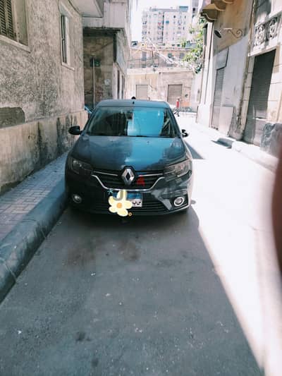 رينو لوجان 2017