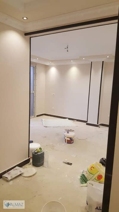 Unfurnished 170 sqm apartment for rent in Al Banafseg 2 Villas, First Settlement, directly near Mohamed Naguib Axis and Youssef El Sebaei Axis.