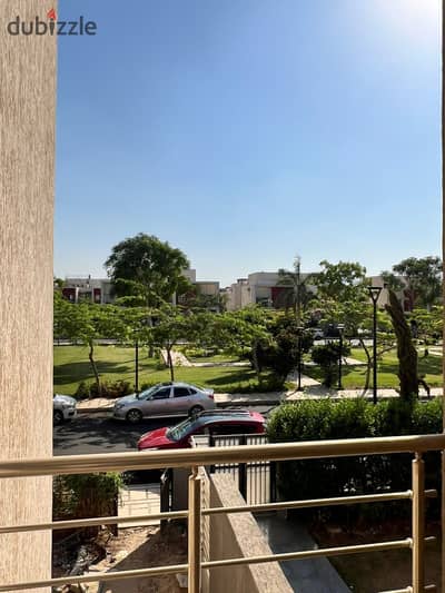 للبيع فيلا بمدينتي نموذج i بسعر مميز و فيو مميز