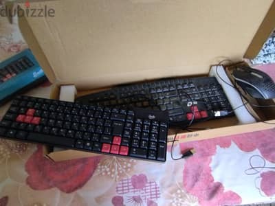 2 كيبورد + ماوس مضئ RGB للبيع