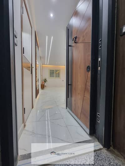 Apartment for sale in the Pyramids Gardens, area M, third gate, close to all services and district9 Apartment for sale in the Pyramids Gardens, area M, third gate, close to all services and district9