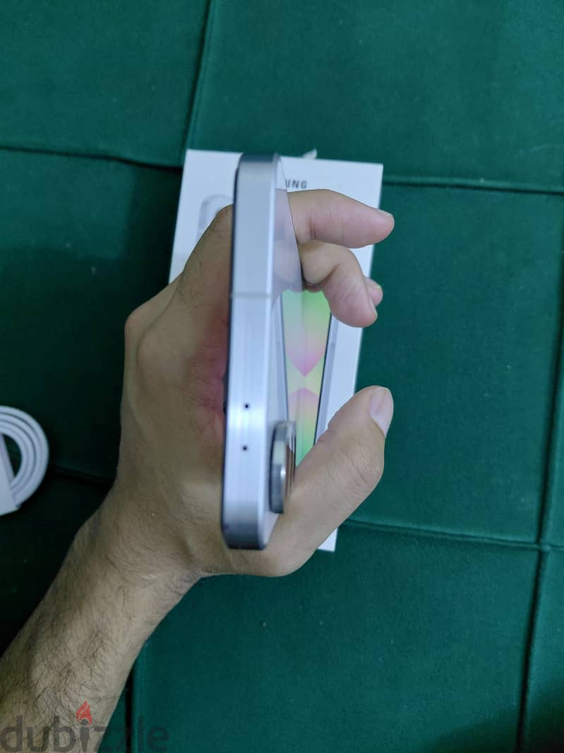 Samsung A56 5