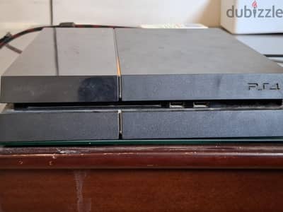 PS4 CONSOLE