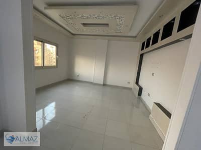 Unfurnished 170 sqm apartment for rent with kitchen in Family City Compound, First Settlement, near Rehab City and Waterway.