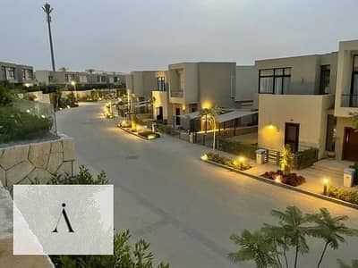 سنيور شاليه 150 متر بحديقه 150 متر يطل على لاجون مباشره فى امير و اقرب موقع للبحر باقل سعر فى المشروع