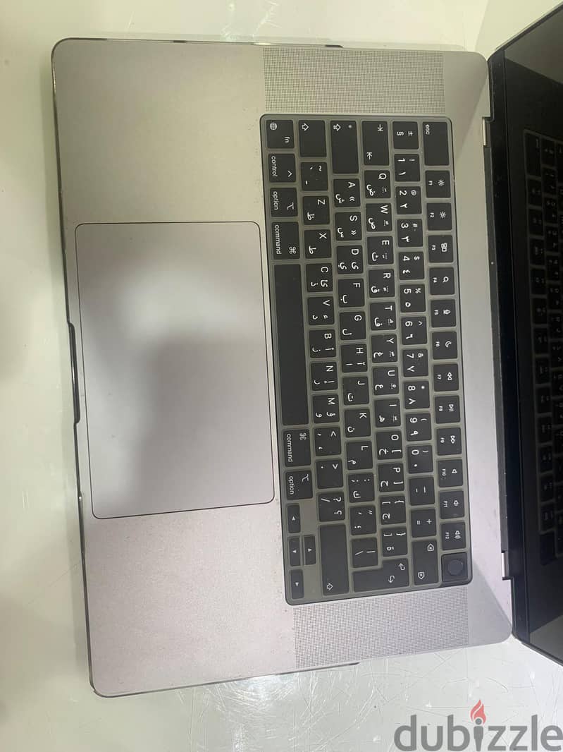 Mac pro.  M1 pro 16 inch  2021 1