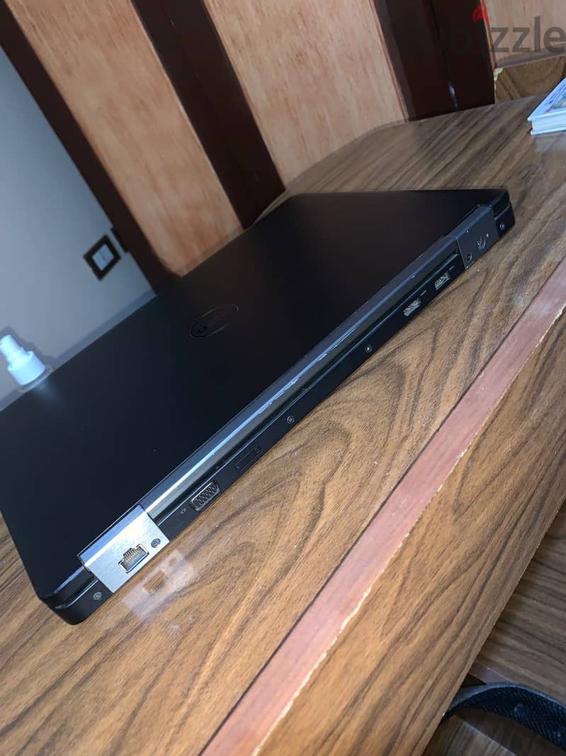 Dell precision 3510 1