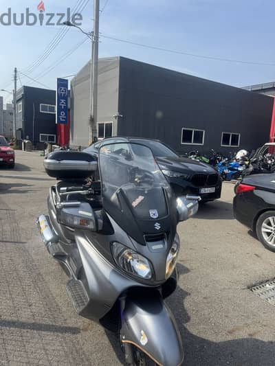 Suzuki burgman 650