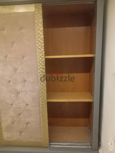 حجرة نوم شبابي