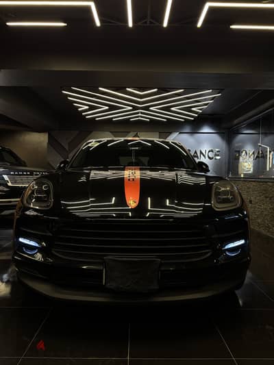 Porsche Macan 2021