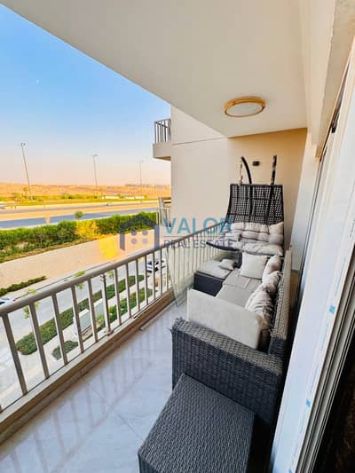 Fully furnished Super Lux apartment for sale in Hyde Park Compound, directly on South 90th Street, close to Mivida, and just minutes away from the AUC