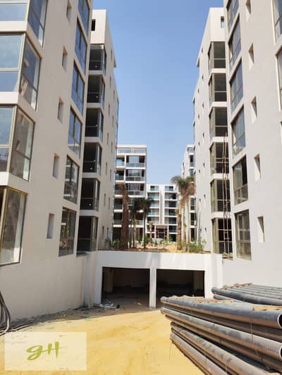 شقة ديركت علي ليك للبيع في ليك فيو ريزيدنس 2 القاهرة الجديدة Lake View Residence 2 New Cairo