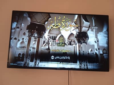شاشة كونتكس (Contex) سمارت 32  بوصة بحالة ممتازة للبيع