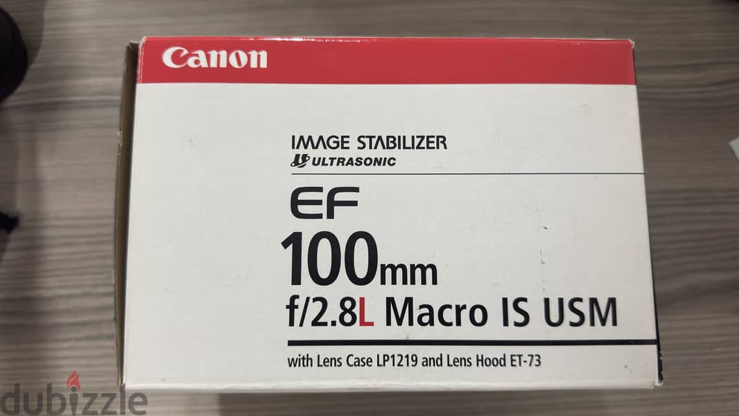 Canon macro lens EF 100mm 3
