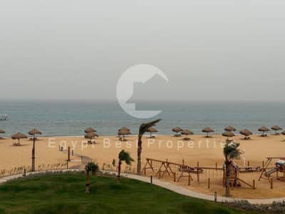فيلا مستقلة 322م صف اول على البحر بالفرش والتكييفات للبيع في بوهو السخنة