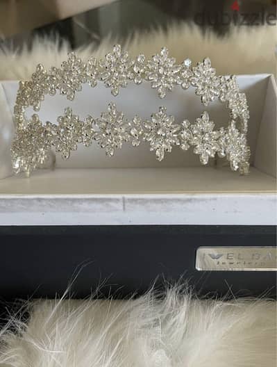 Headpiece from jweldar