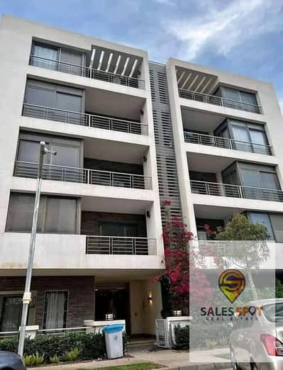 Apartment for sale in Taj City compound, opposite the airport, with a 12-year installment plan at the lowest price.
