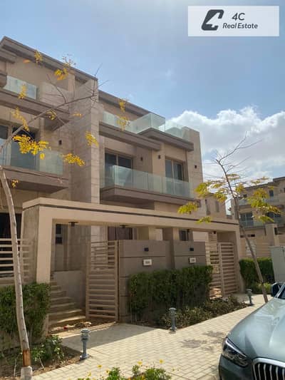 باقل سعر في الكمبوند–توين هاوس مودرن-فوري–ريسيل -288م–La Vista City–العاصمة الإدارية -open view landscape-بتقسيمه مميزة -جاهزللمعاينه