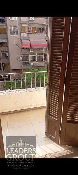 شقه للإيجار قانون جديد في شيراتون عمارات مصر الجديدة موقع مميز قريب من جميع  الخدمات وقريب  من المطار ومصر الجديدة