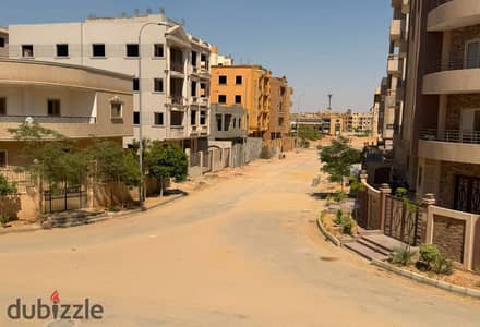 امتلك شقتك متشطبةالجاهزةللمعيشةفي قلب حدائق أكتوبر