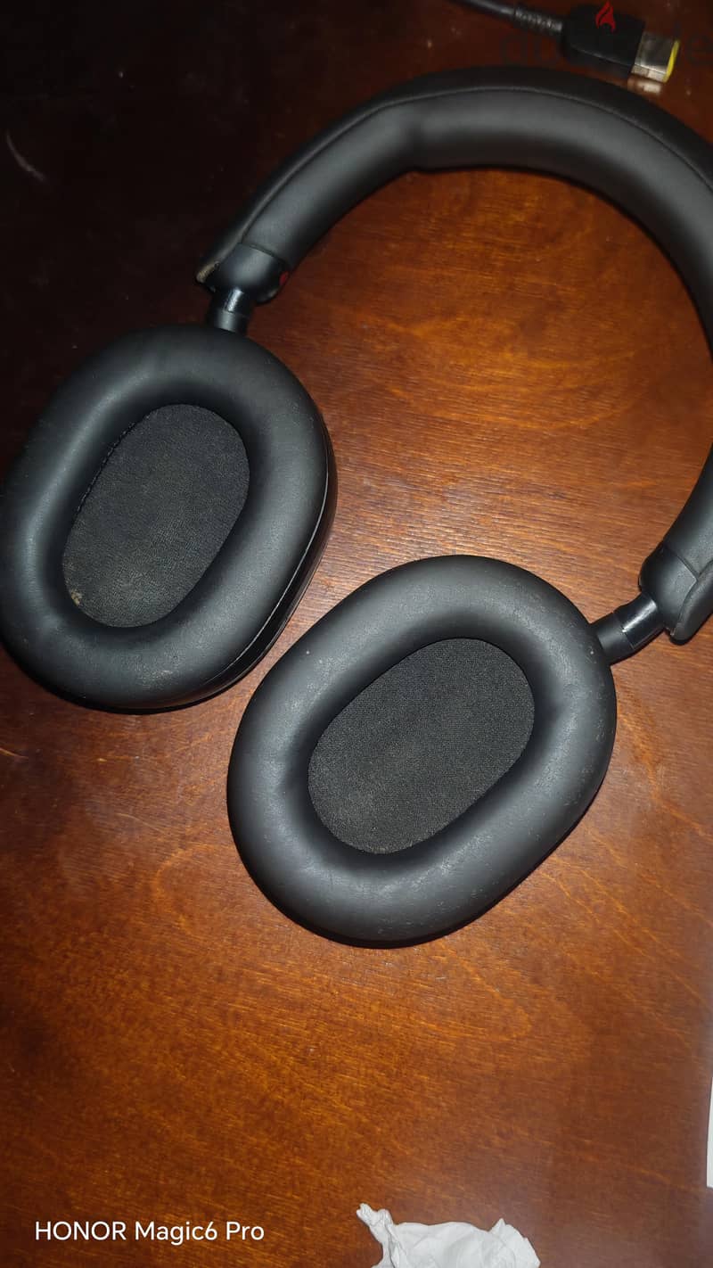 Sony 1000XM5 2