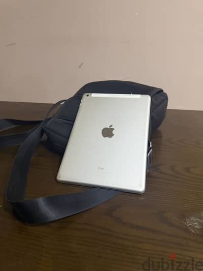 5th gen ipad wifi+ cellular