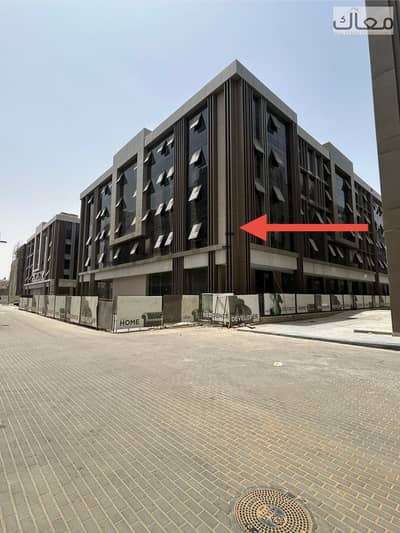 Corner Administrative Office with a Direct View of JW Marriott | Ready to Move Corner Administrative Office with a Direct View of JW Marriott | Ready to Move
