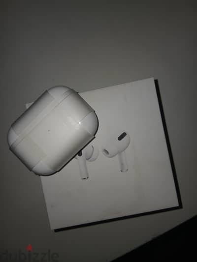 Apple airpods pro 1 2023