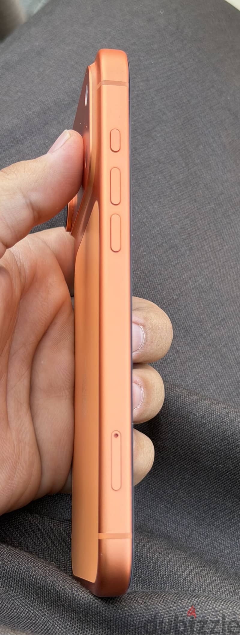 Apple - iPhone 17 Pro Max 1