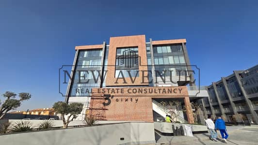 Office 90 m For Rent at Three Sixty With Terrace