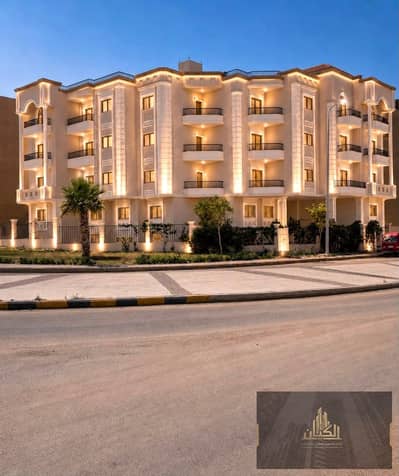 مركز المدينه امام الجامعه الفرنسيه بجوار شيل اوت و سعودي ماركت و مدرسه النيل و بنك مصر و برج الاطباء و جميع الخدمات موقع حيوي