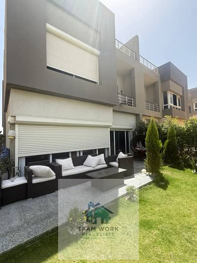Ultra-super-lux twin house at a bargain price! Price reduced for quick sale. Located in Etapa Golden Square Compound, Sheikh Zayed - in front of Al-Ja