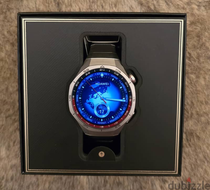 Huwaei watch GT 5 Pro 1