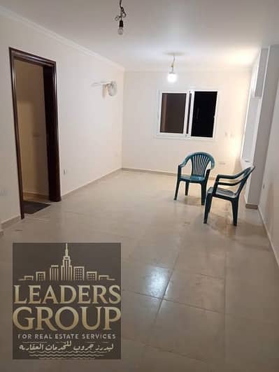شقه للايجار تصلح لعرسان جدد  كود/H155  للايجار شقه للايجار قانون جديد بكوملكس sun Gate شيراتون المطار الدور الثالث بحري تشطيب الترا سوبر لوكس