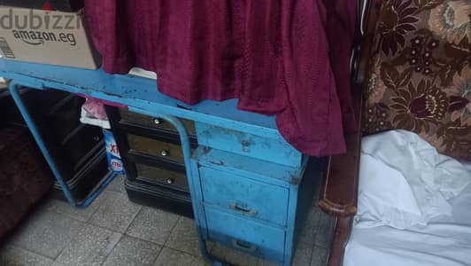 مكتب كلاسيك متين