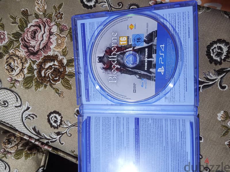 CD PLAYSTATION 4 4