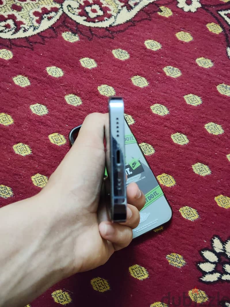 Apple - iPhone 13 Pro 1