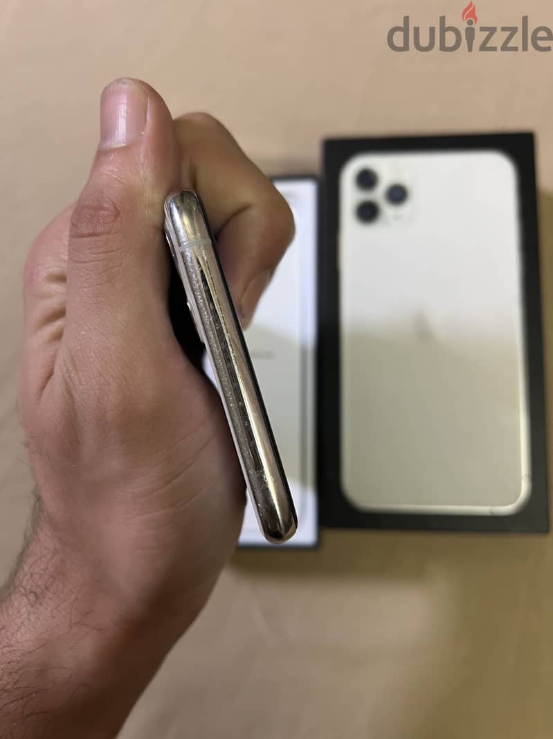 Apple - iPhone 11 Pro Max 6