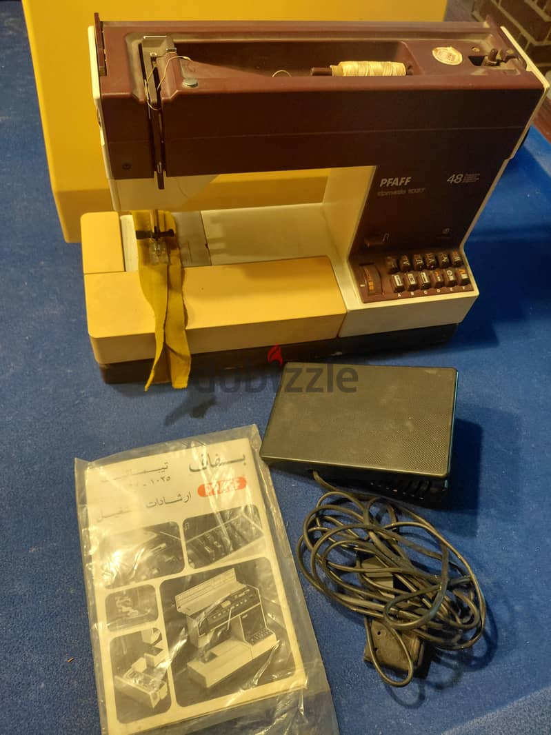 Pfaff sewing machine from Germany 2